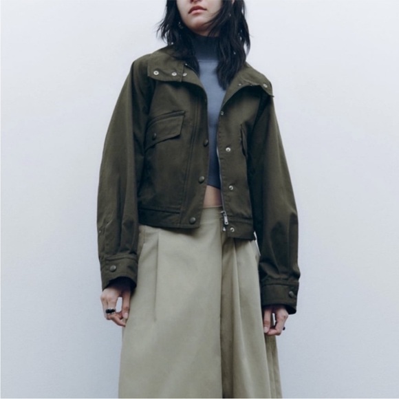 🆕 Small 🌸 Zara oversized cropped bomber utility jacket - Picture 3 of 10